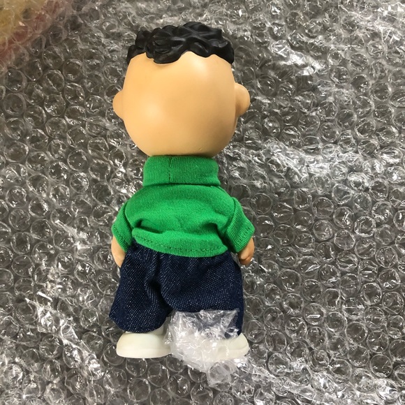 🚫SOLD🚫Peanuts Franklin figurine - Picture 2 of 7